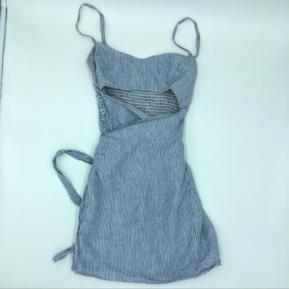REFORMATION 100% Linen Blue White Stripe Cut Out Playa Mini Dress, Size 12P Sexy - Picture 7 of 9